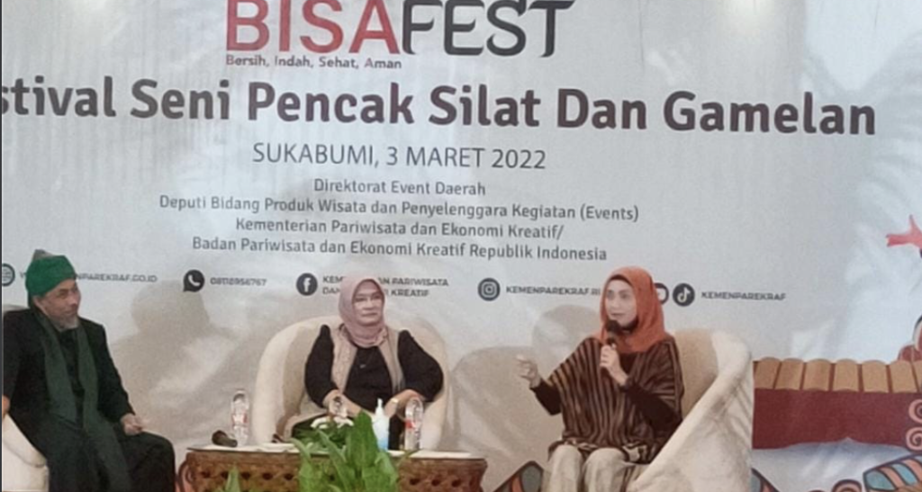 Reses Di Dapil, Desy Ratnasari Hadiri Festival Pencak Silat & Gamelan