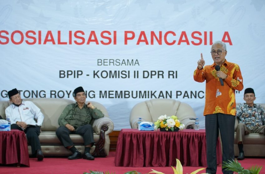 Guspardi Gaus: Pancasila Harus menjadi ‘Way of life’ Masyarakat Indonesia