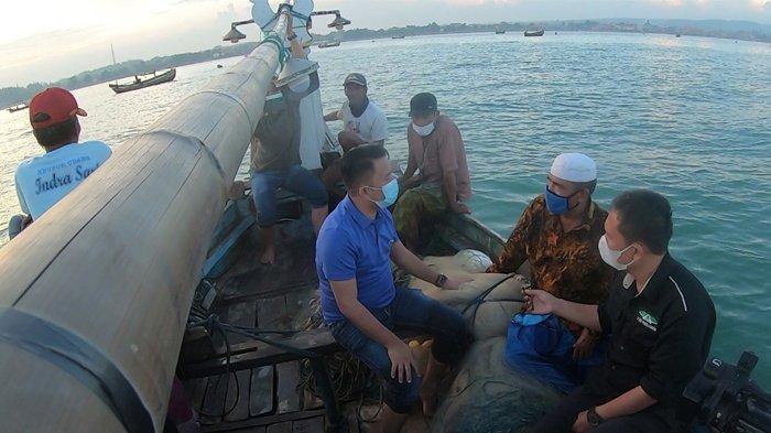  Slamet Ariyadi Janji Upayakan Bantuan untuk Nelayan Sampang
