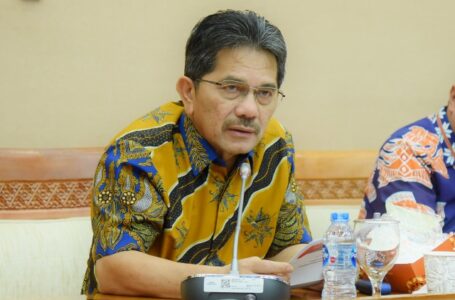 Nasril Bahar Dorong Dirut Garuda Siapkan Business Plan Matang dan Perbaiki Ekuitas