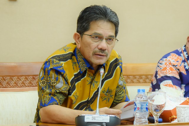 Nasril Bahar Dorong Dirut Garuda Siapkan Business Plan Matang dan Perbaiki Ekuitas